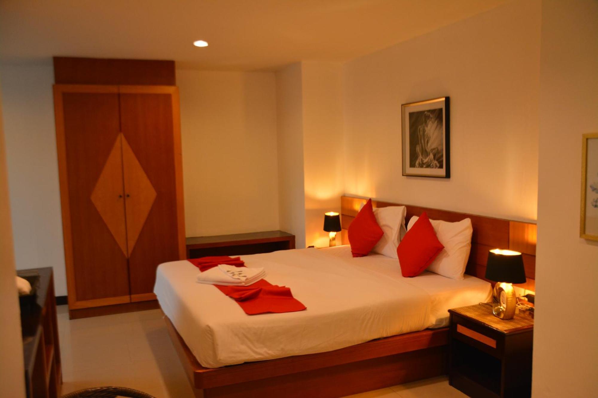 Cocoon Apk Resort & Spa Patong Екстер'єр фото