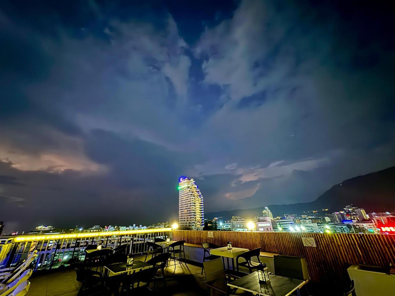 Cocoon Apk Resort & Spa Patong Екстер'єр фото