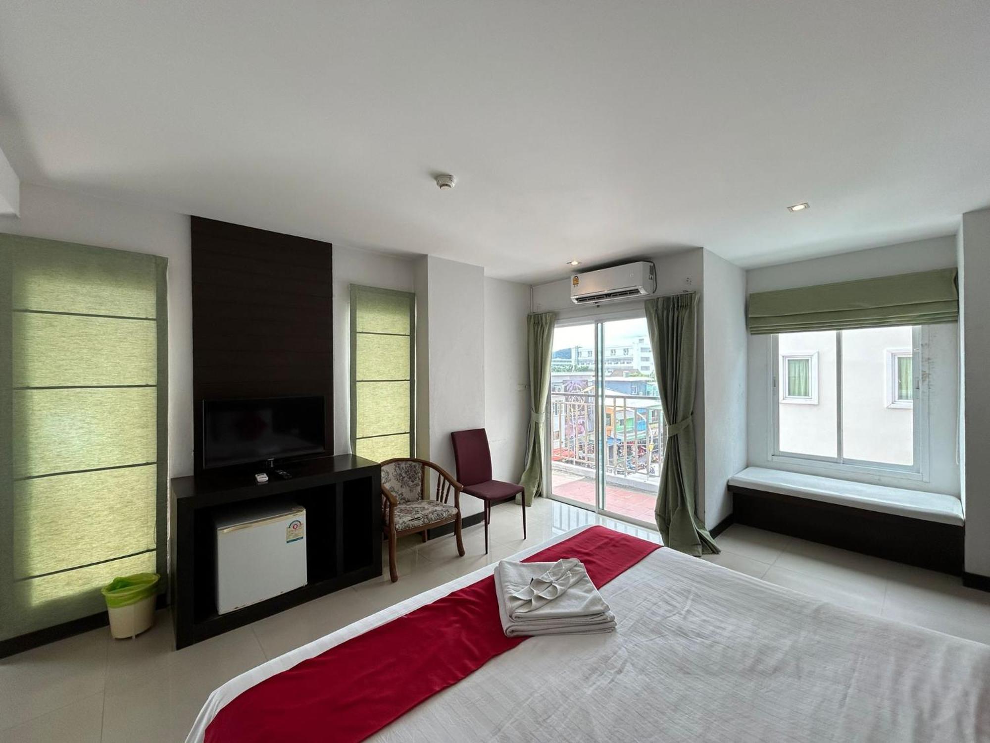 Cocoon Apk Resort & Spa Patong Екстер'єр фото