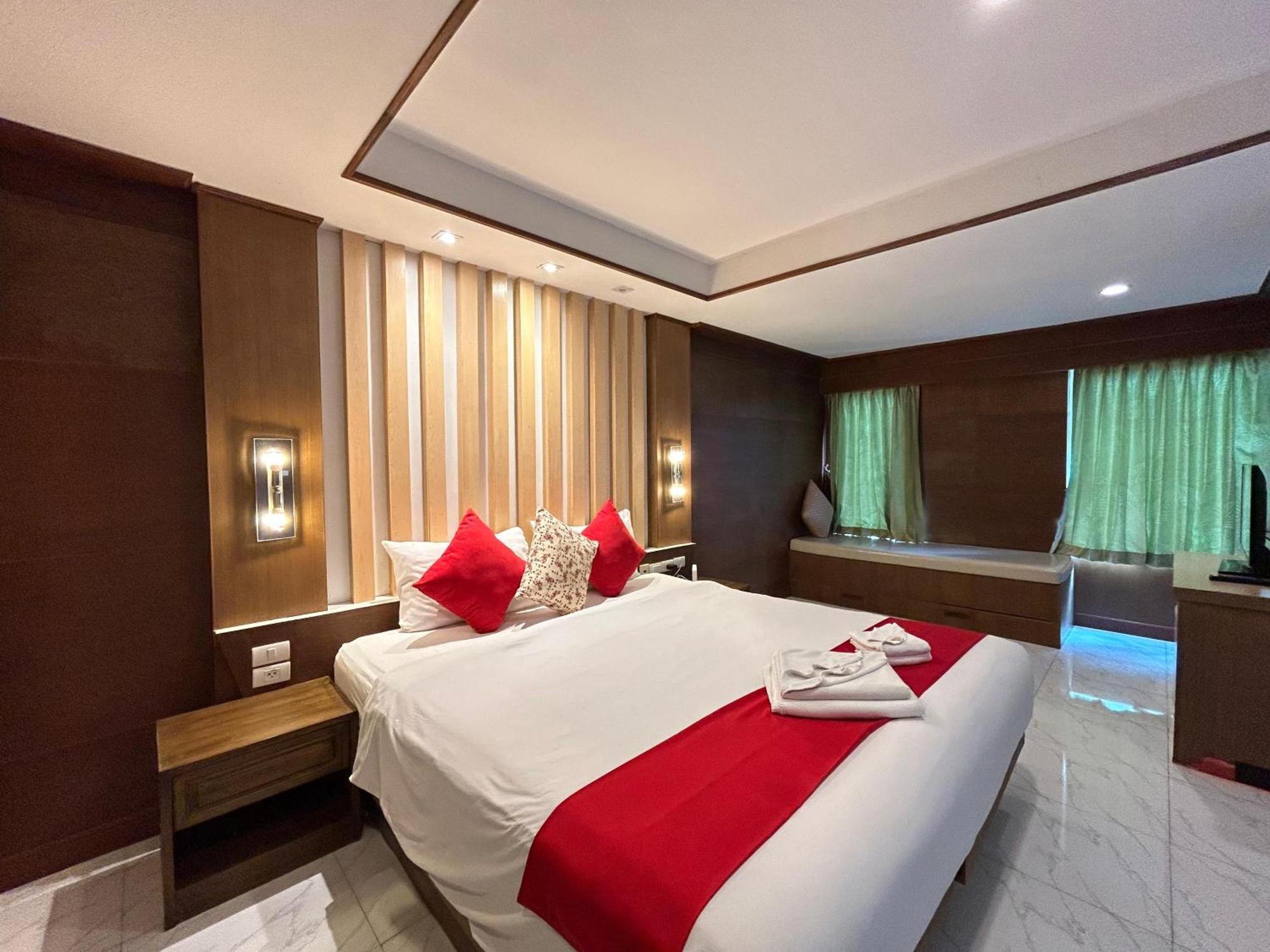 Cocoon Apk Resort & Spa Patong Екстер'єр фото