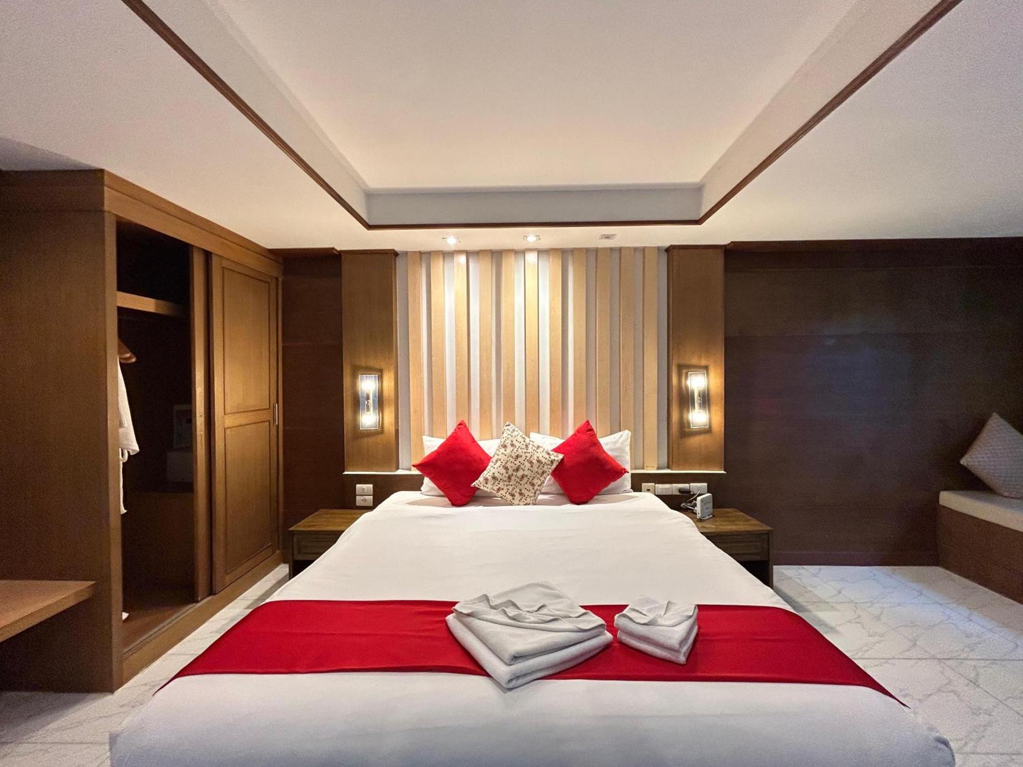 Cocoon Apk Resort & Spa Patong Екстер'єр фото