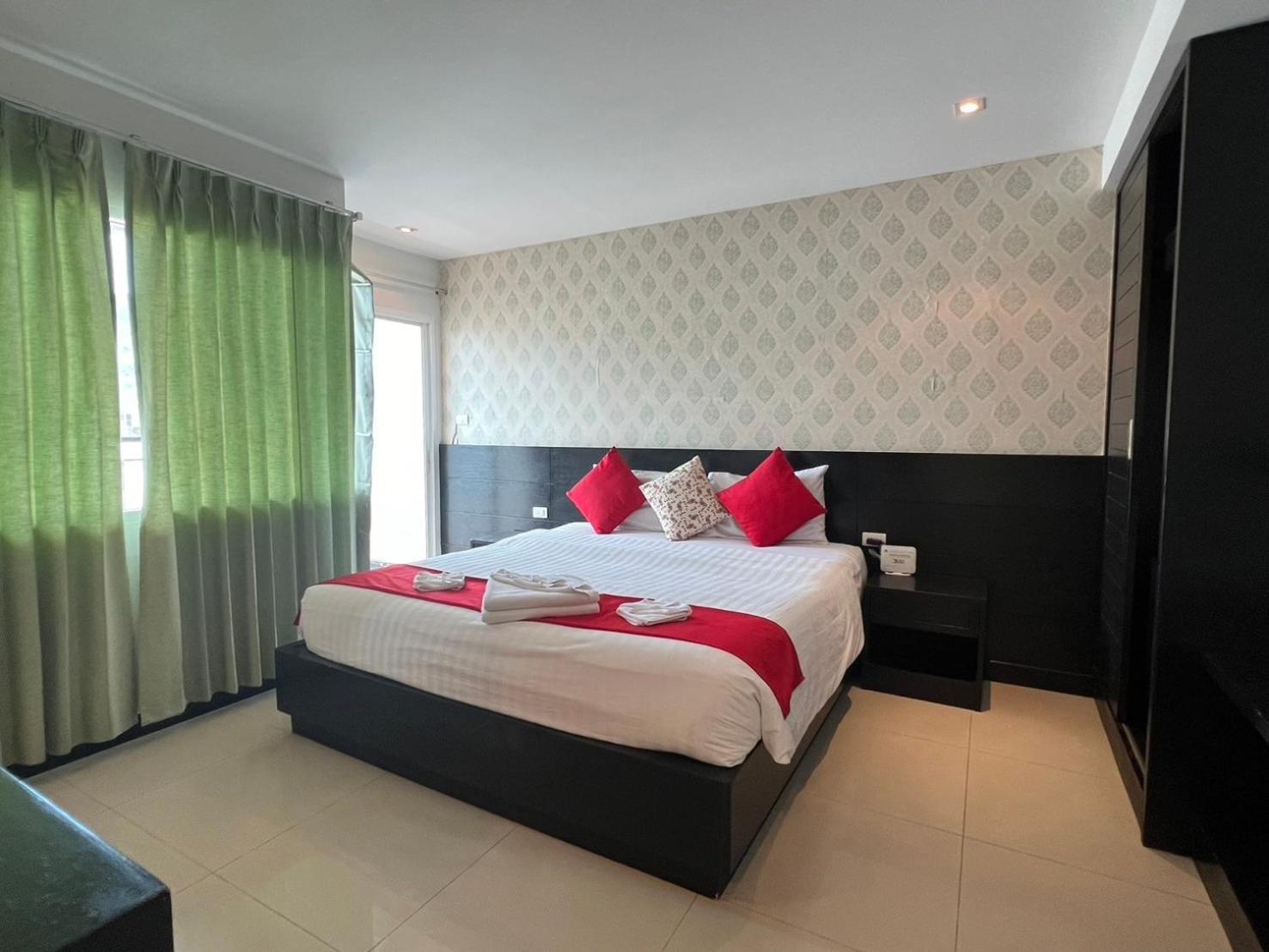 Cocoon Apk Resort & Spa Patong Екстер'єр фото