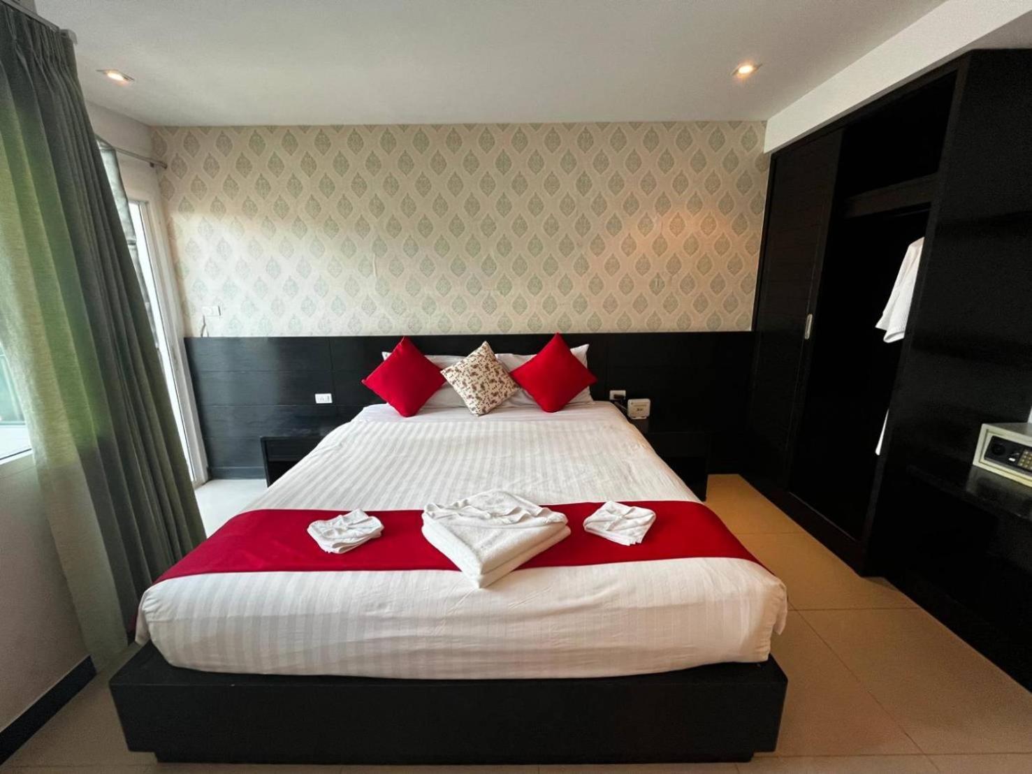 Cocoon Apk Resort & Spa Patong Екстер'єр фото