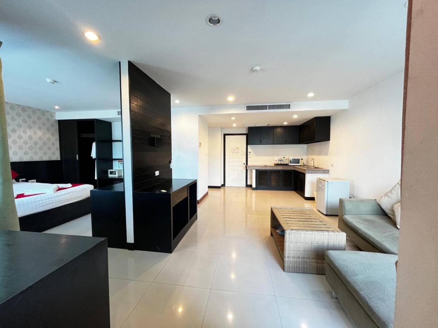 Cocoon Apk Resort & Spa Patong Екстер'єр фото
