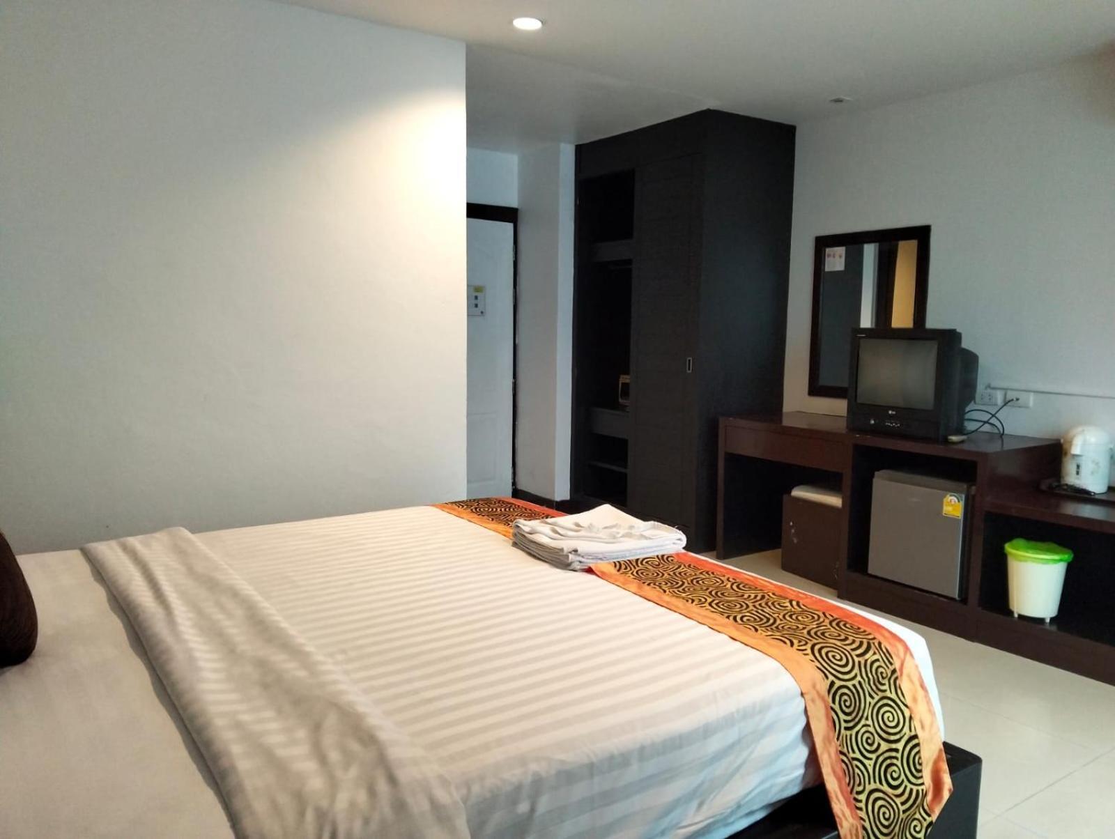 Cocoon Apk Resort & Spa Patong Екстер'єр фото